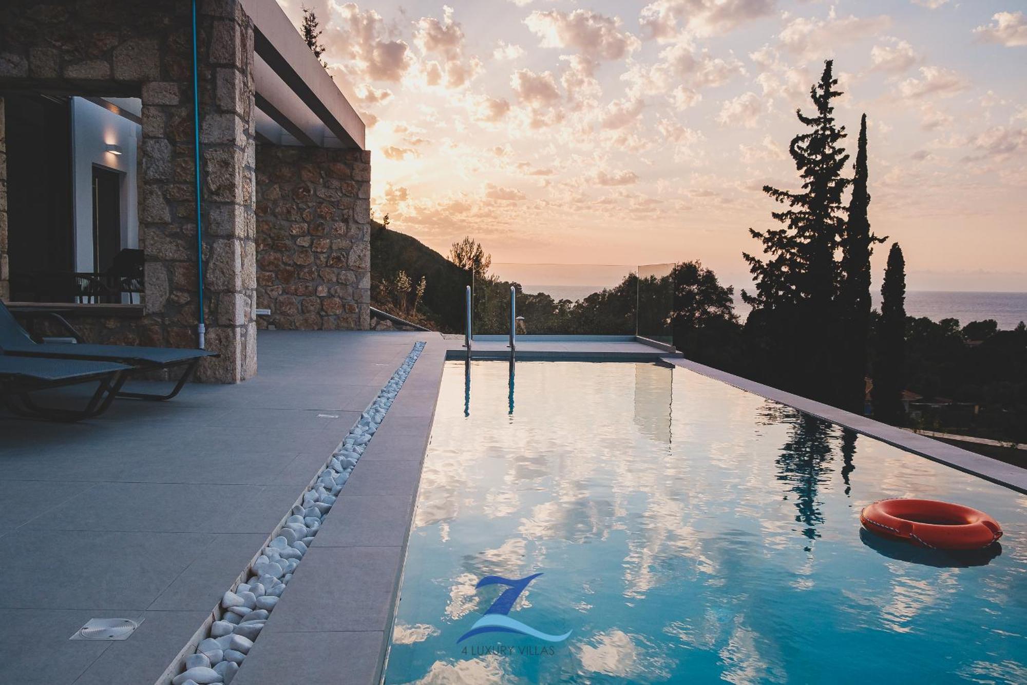 Z 4 Luxury Villas Agios Ioannis  Exterior photo